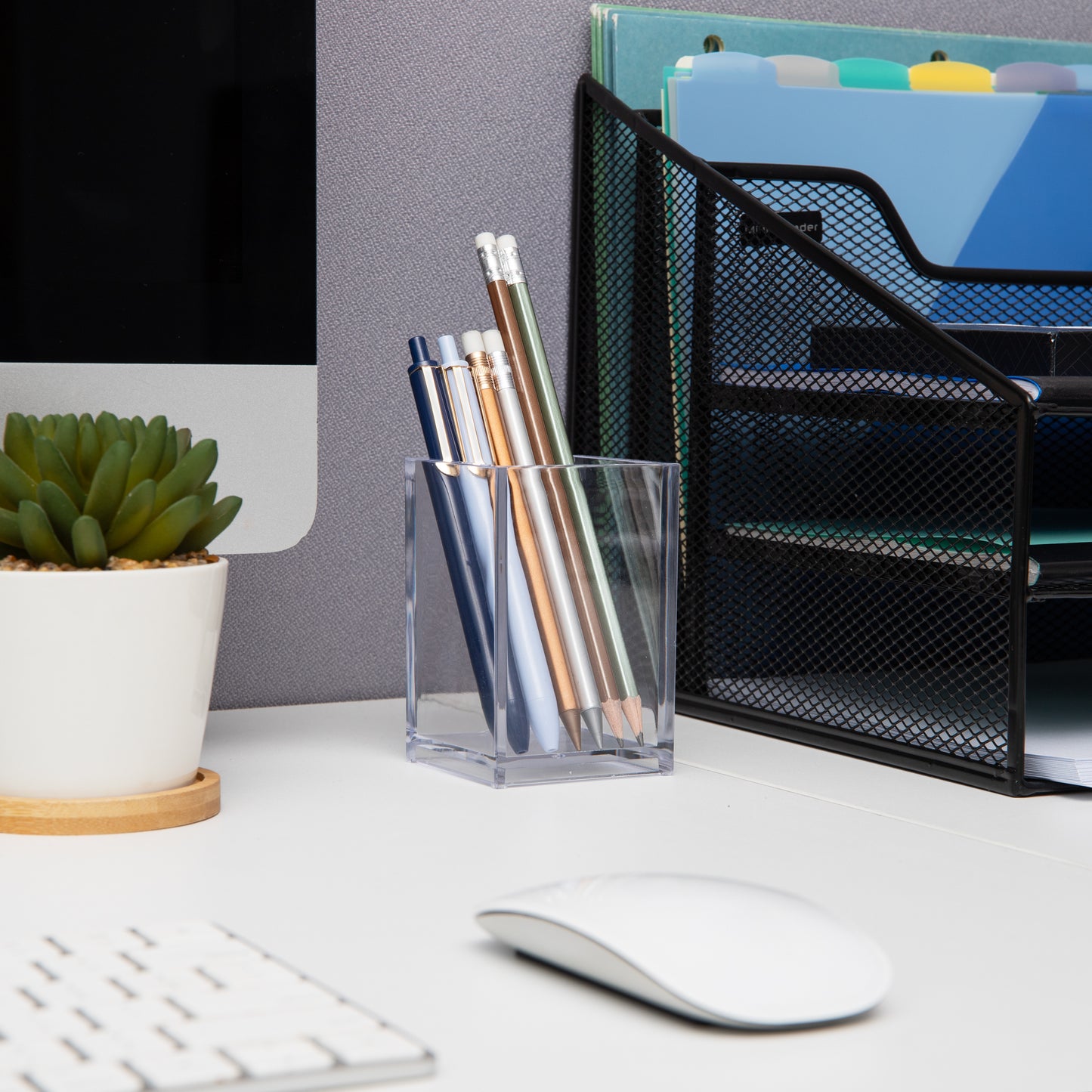 Mind Reader Pen Cup, Accessory Holder, Desktop Organization, Office, Acrylic, 2.5"L x 2.5"W x 4"H, Clear