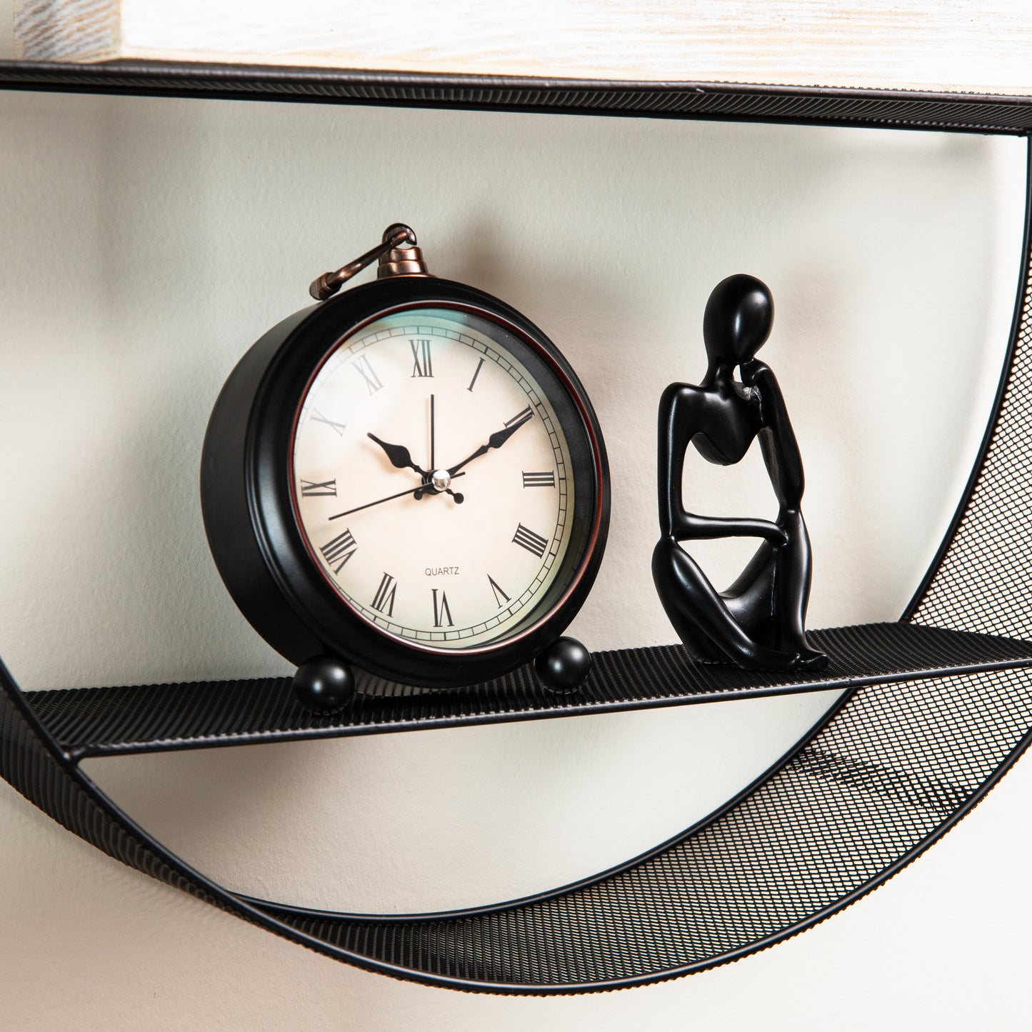 Mind Reader Circular Floating Shelves, Wall Decor, Accent Shelf, Office, Bathroom, Metal Mesh, 18"L x 4"W x 18"H