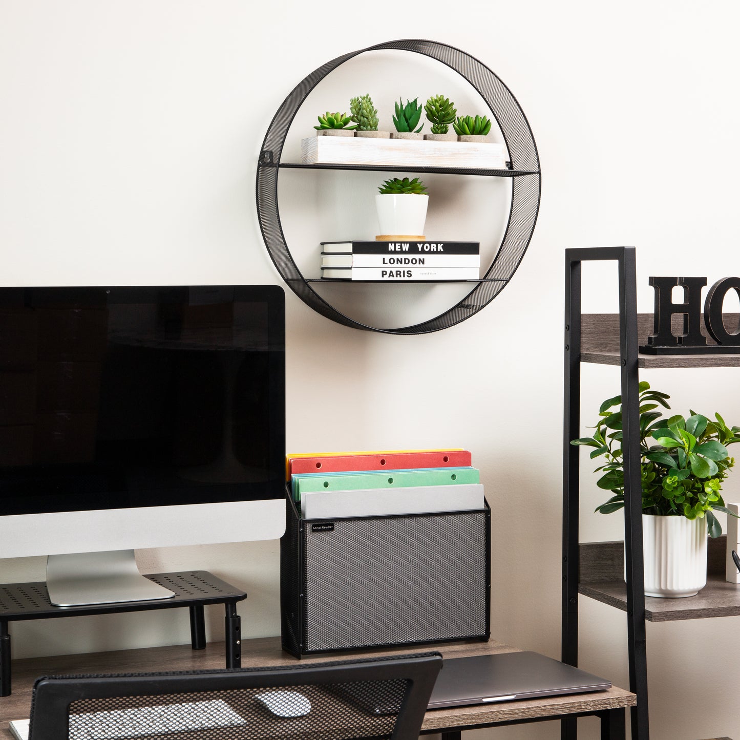 Mind Reader Circular Floating Shelves, Wall Decor, Accent Shelf, Office, Bathroom, Metal Mesh, 18"L x 4"W x 18"H