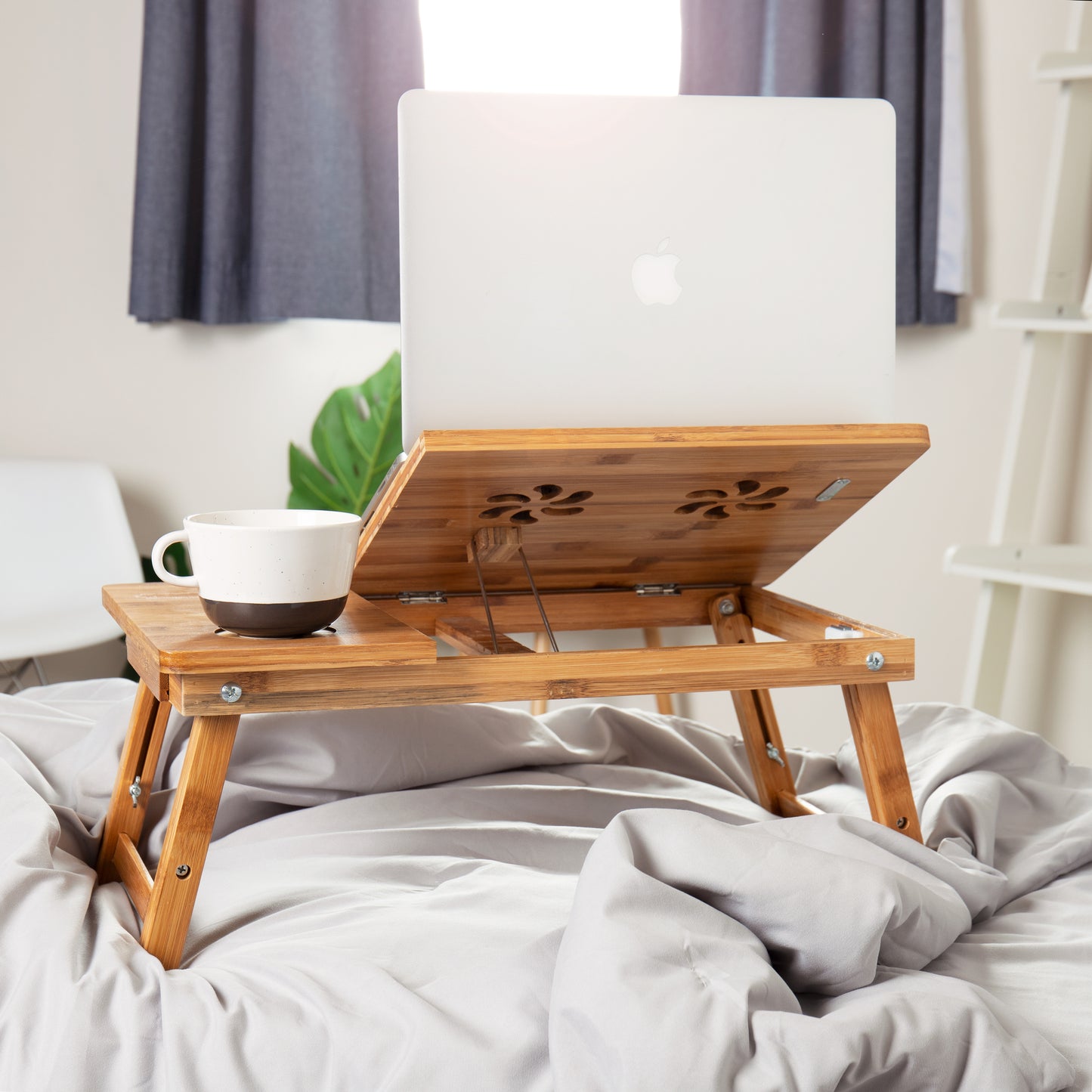 Mind Reader Bali Collection, Bamboo Portable Laptop Desk/Breakfast Table with Tilt Top, Storage Drawer, and Folding Legs, Brown