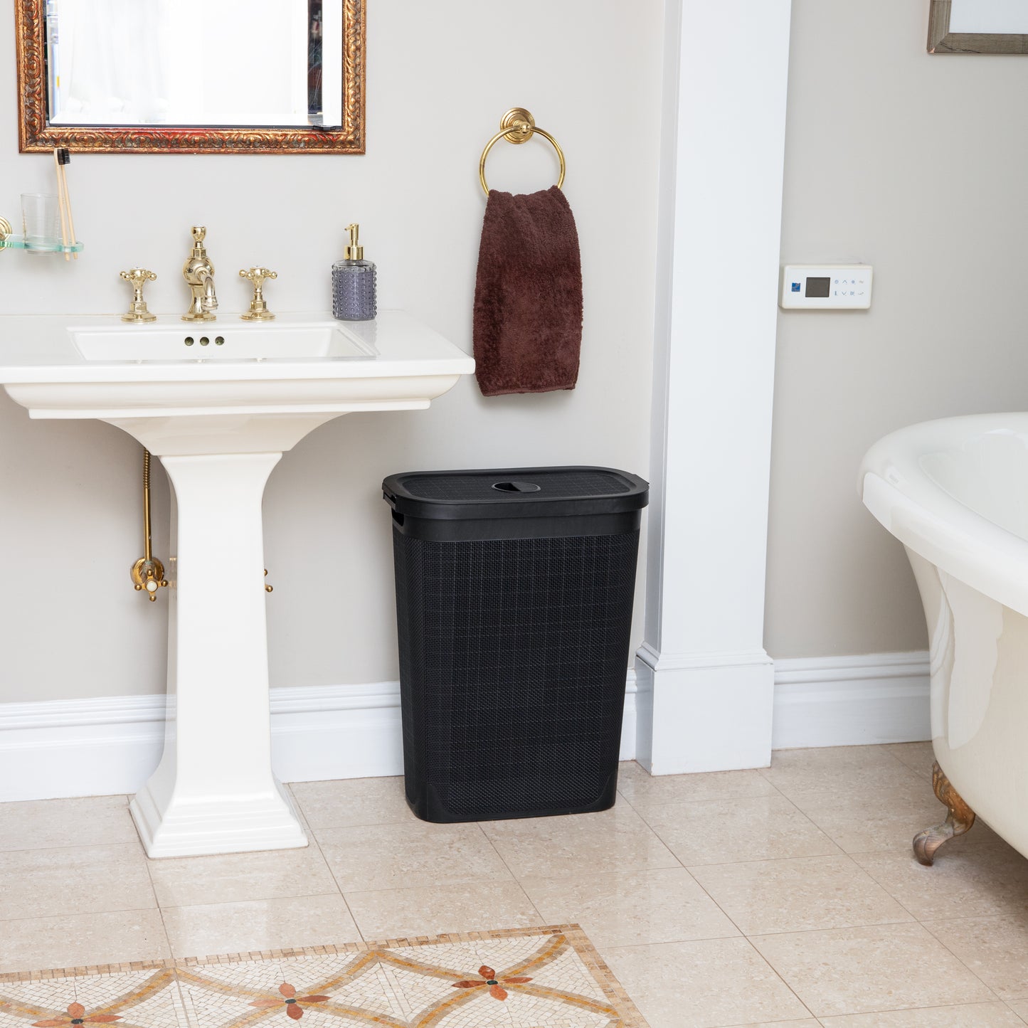 Mind Reader 40L Slim Laundry Hamper, Clothes Basket, Lid, Linen Design, Plastic, 18.5”L x 10.75”W x 23.5”H