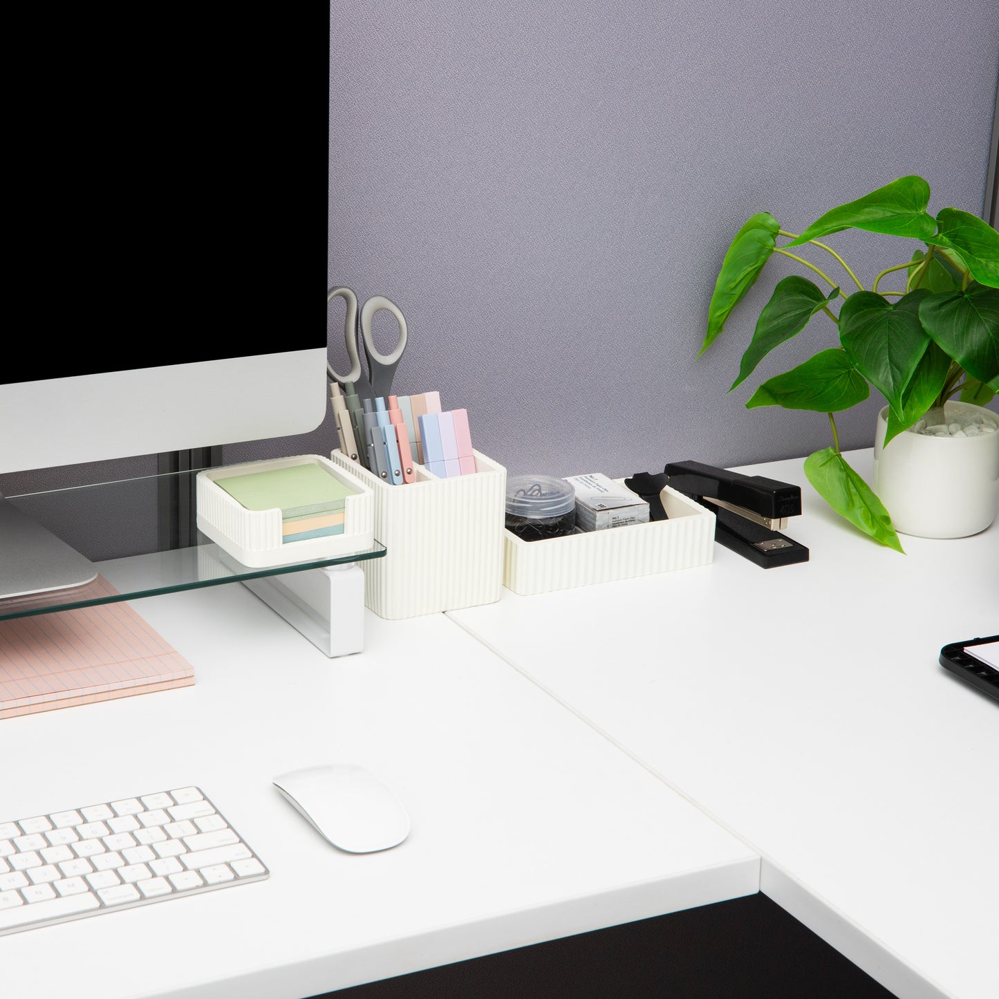 Mind Reader 3-Piece Cement Desk Organizer Set, Desktop Accessory Kit with Pen Cup, Sticky Note Holder, Catch-All Tray, , Modern Office Decor, Cement, Cream