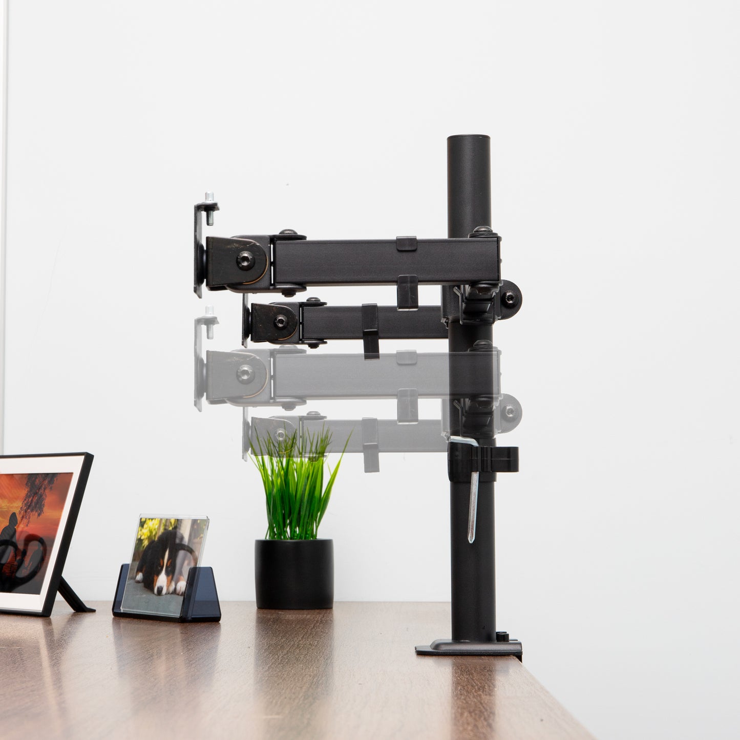 Mind Reader Dual Monitor Desk Mount for 13"-32" Screens, Adjustable VESA Mount with 180° Rotation, ±90° Swivel, ±45° Tilt, Integrated Cable Management, 17.6 lb Capacity Each, Black