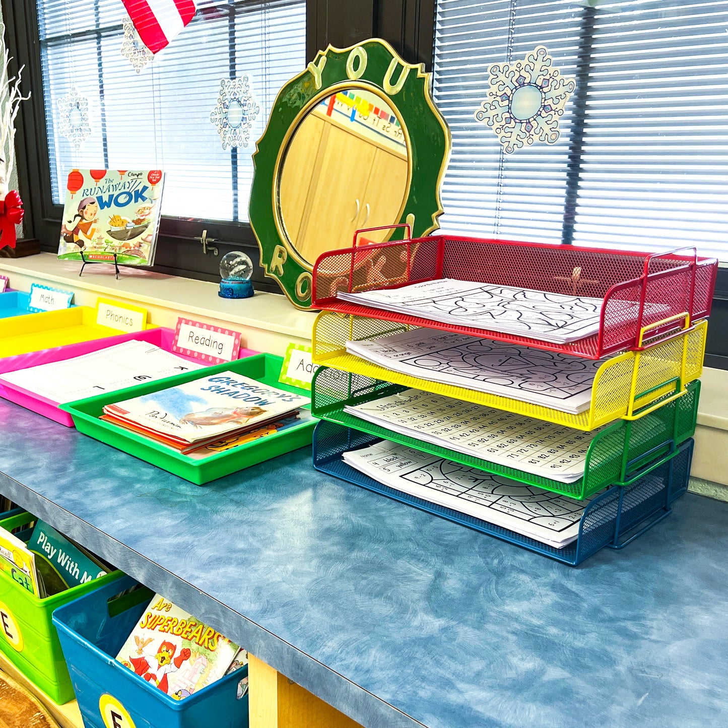 Mind Reader Stackable Paper Tray, Desktop Organizer, File Storage, Office, Metal Mesh, 13.25"L x 9.75"W x 11.25"H, 4 Pcs.