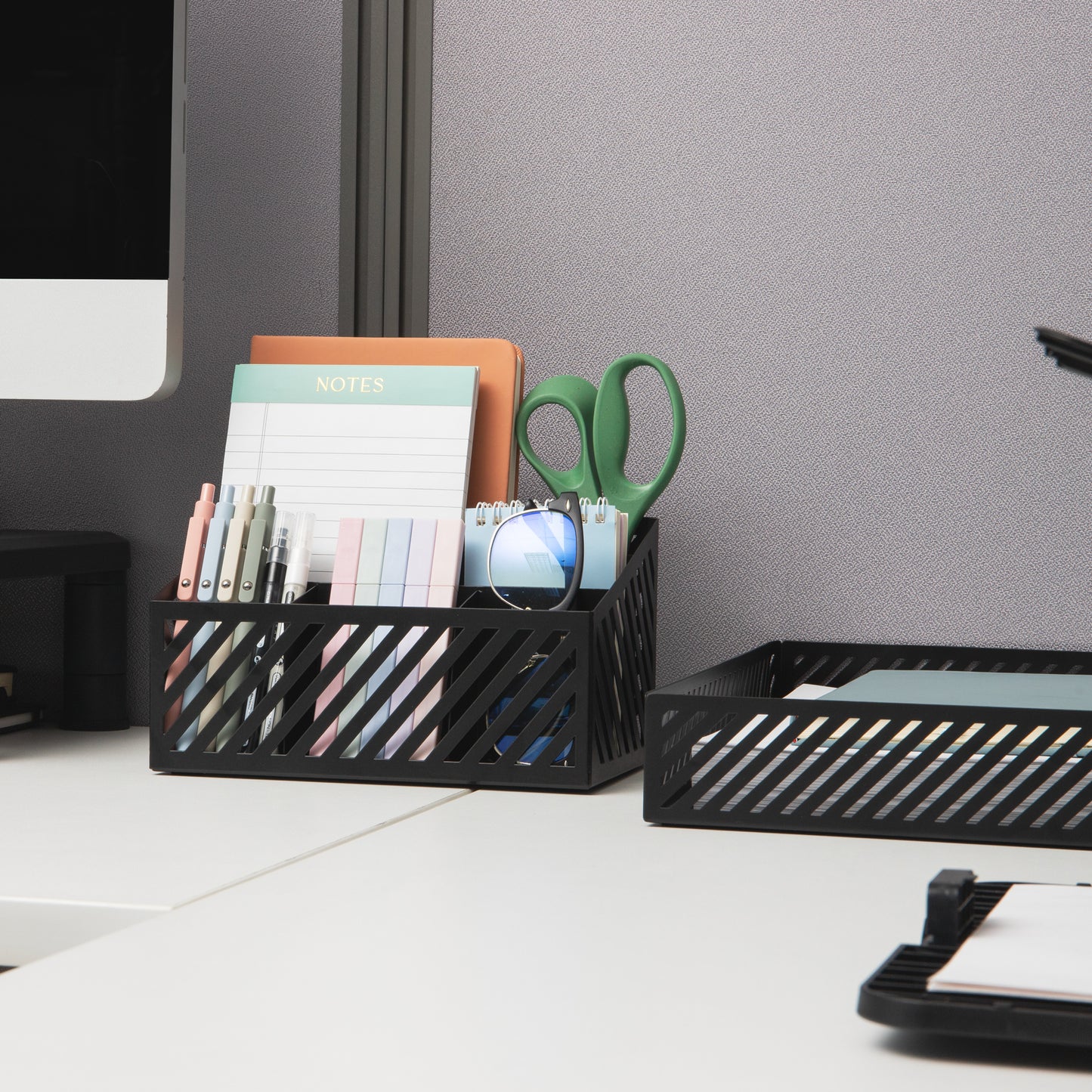 Mind Reader Desktop Organizer and Mail Sorter, Five Compartments, Office Supplies and Accessories, Metal, Black