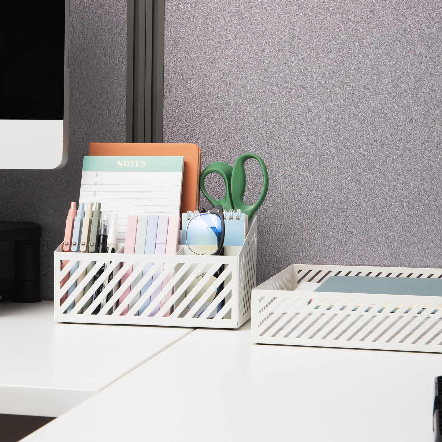 Mind Reader Desktop Organizer and Mail Sorter, Five Compartments, Office Supplies and Accessories, Metal, Black