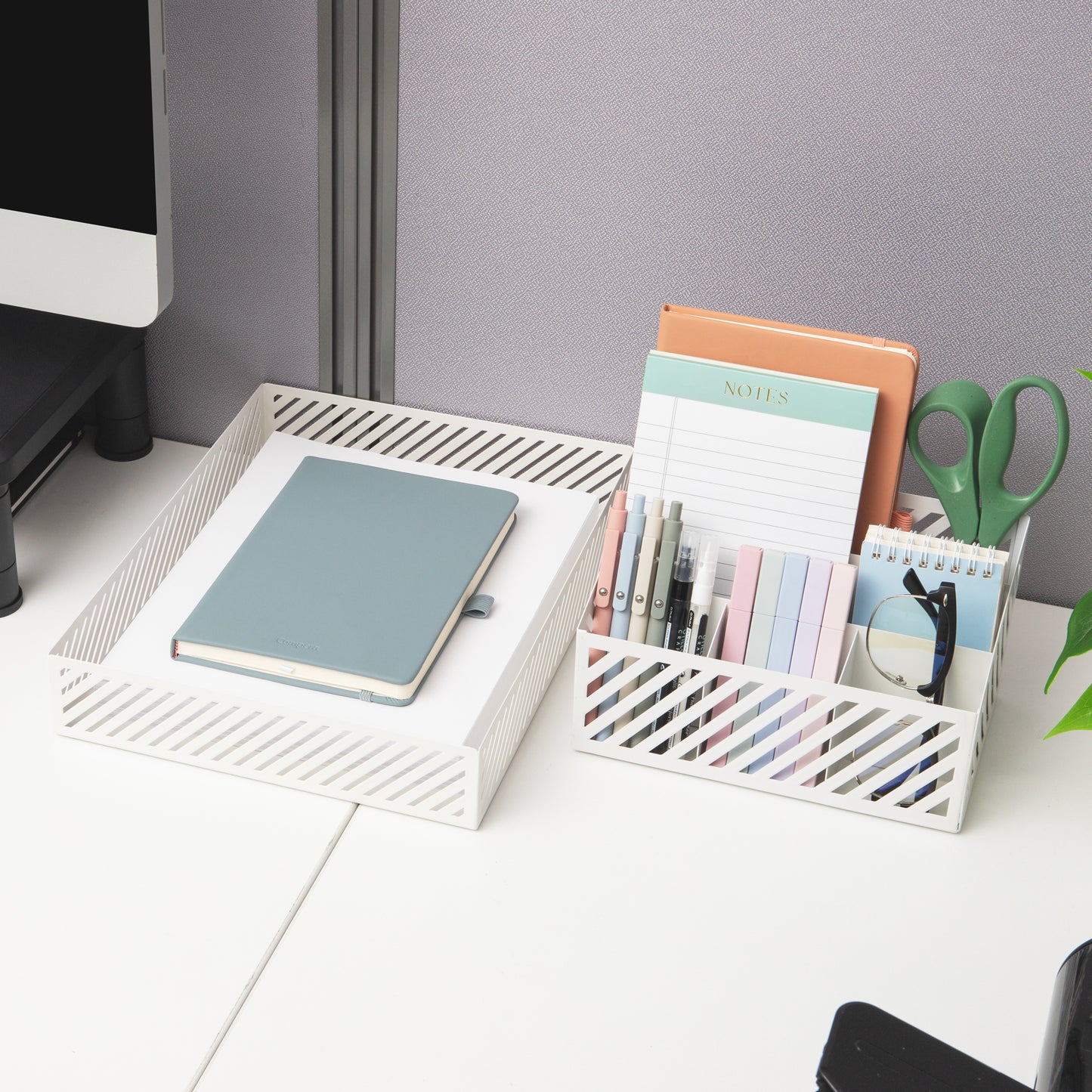 Mind Reader Metal Letter Size Paper Tray, Desktop Document Organizer with Non-Slip Pads, Office Desk Accessory Tray, Metal
