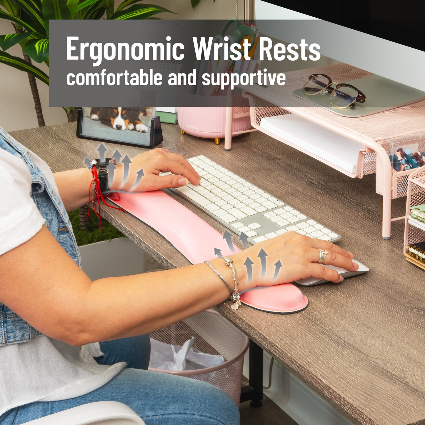 Mind Reader Ergonomic Wrist Rest Set, Keyboard and Mouse Support with Memory Foam, Non-Slip Base, Office and Gaming, Pink