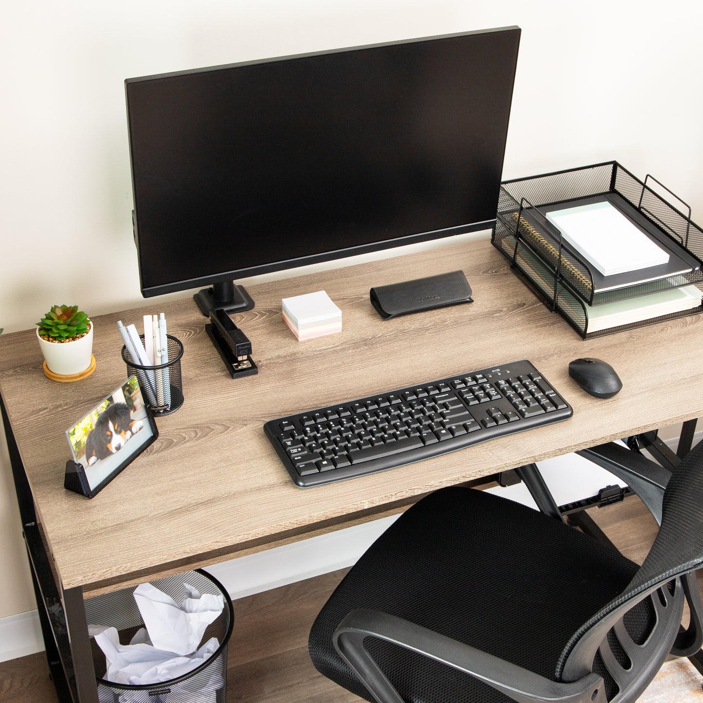 Mind Reader Single Monitor Desk Mount for 13–32 Inch Screens, Adjustable Arm with 180° Rotation, ±90° Swivel, ±45° Tilt, VESA 75x75/100x100, Integrated Cable Management, Up to 17.6 lbs Load, Black