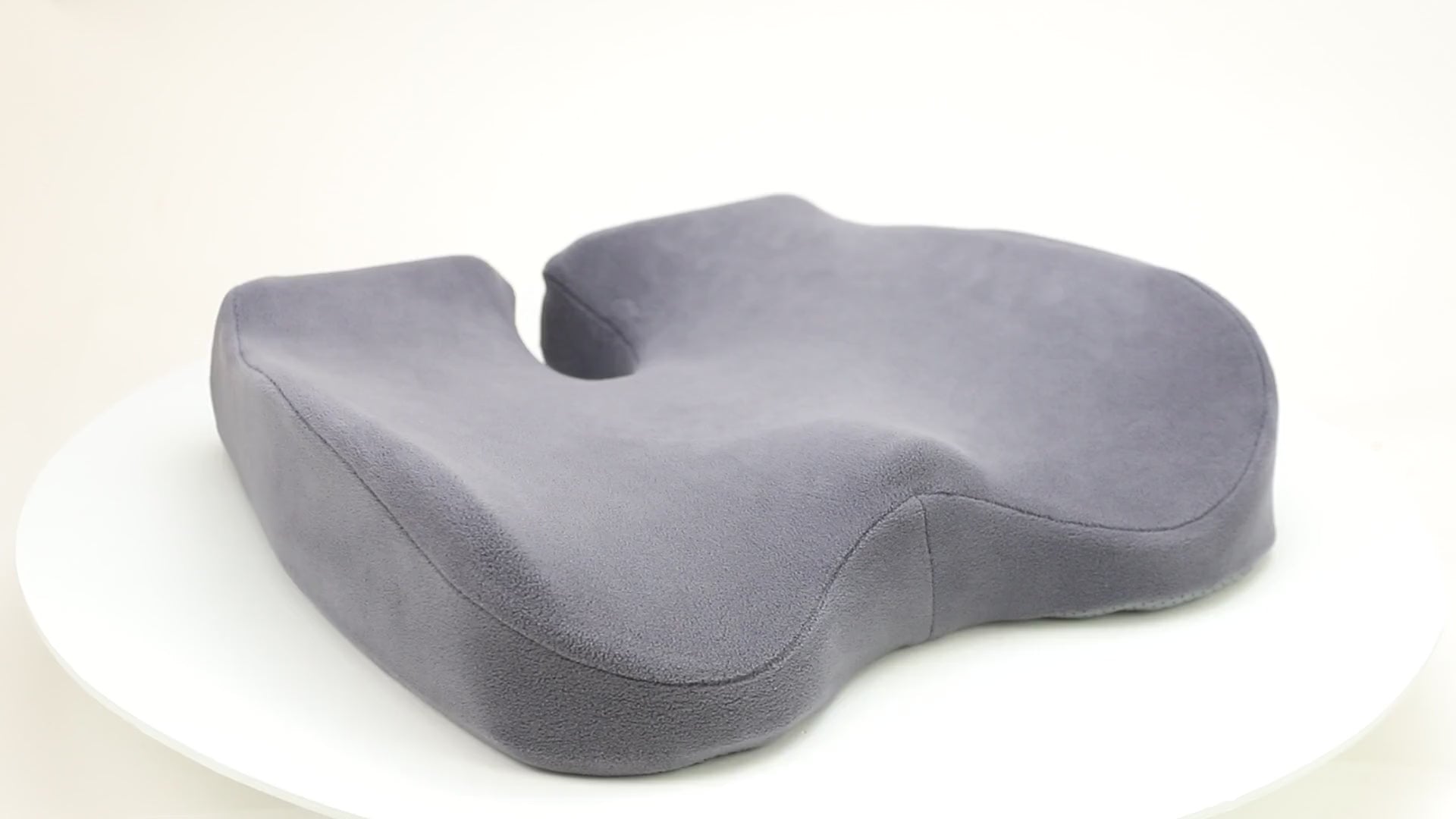 Mind Reader Harmony Collection Ergonomic Seat Cushion, 3H x 17-1/2W x  18D, Black