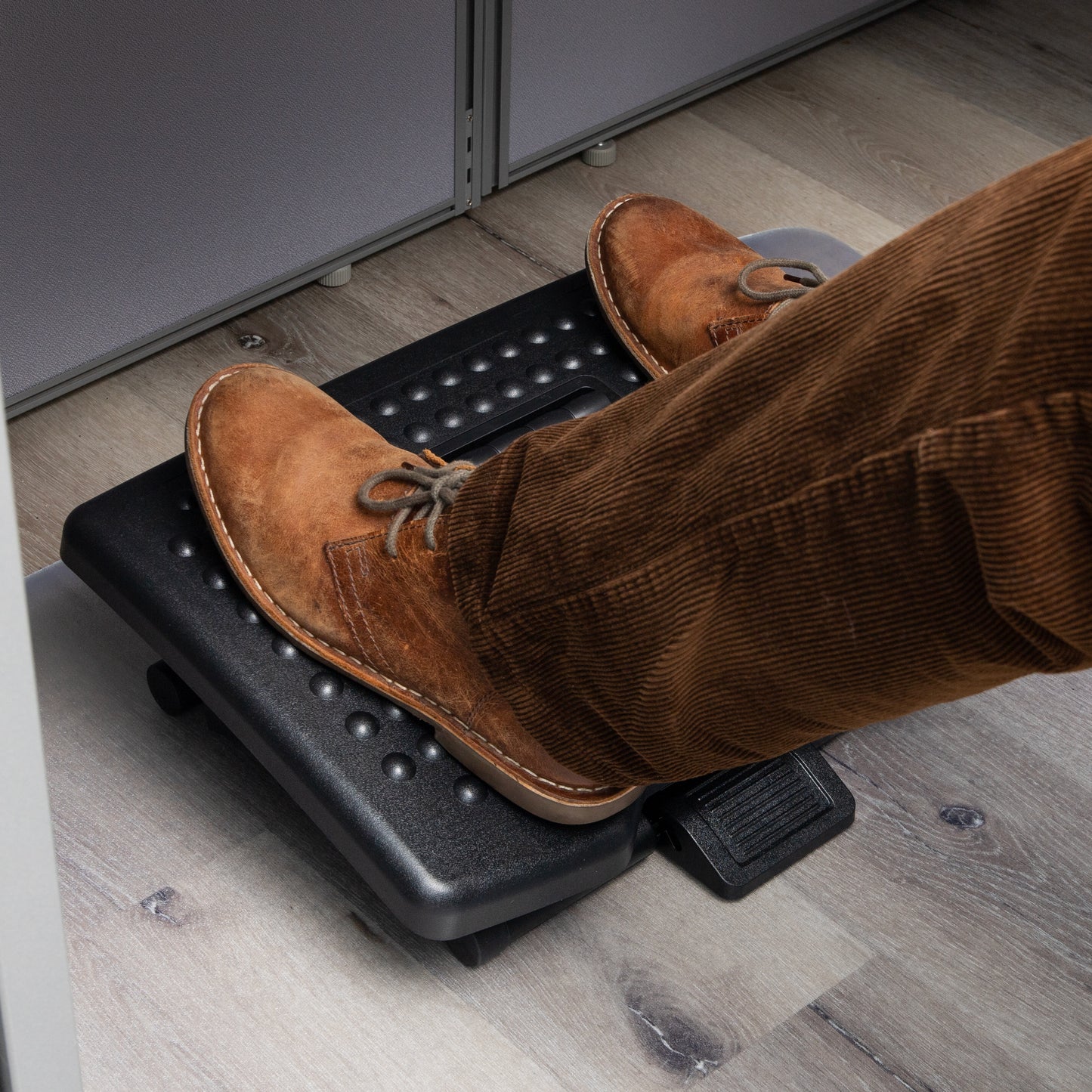 Mind Reader Foot Rest, Under Desk at Work, Ergonomic, Height Adjustable, Office, Plastic, 18"L x 13"W x 6.75"H, Black